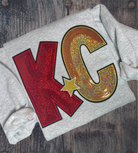 Load image into Gallery viewer, 32A - KC Sequin Applique Sweatshirt